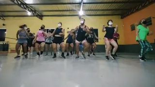 CHEGA E SENTA - John Amplificado & Henrique (H&J) Coreografia