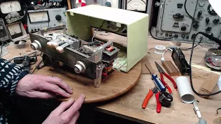 Graetz Danza 808E Tube Radio Video #3 - Power Transformer Shorted?