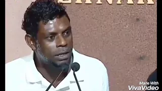 Vinayakan mass dialogue about love (പ്രണയമാണ് എല്ലാം) ഞാൻ ഭയങ്കര പ്രണയനാണ്