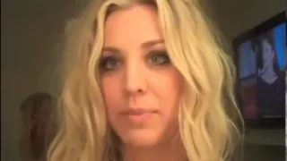 Kaley Cuoco Introduces Her Mom Backstage!