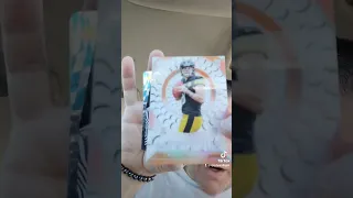 2 Kenny Pickett RCs in 1 pack. 👀 2022 Illusions football value pack & blaster box in Walmart now!