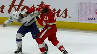 Gotta See It: Lightning and Red Wings fight twice in opening period