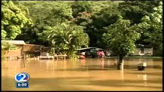 Heavy rain, high surf causes flooding on Oahu's North Shore