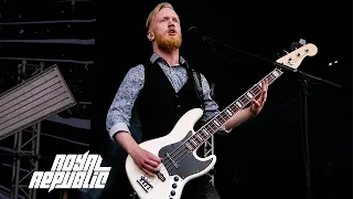 Royal Republic - People Say That I'm Over The Top (Download Festival 2016)