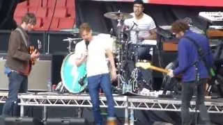 Kaiser Chiefs - Every Day I Love You Less and Less - Emirates Stadium, London - 01/06/2013