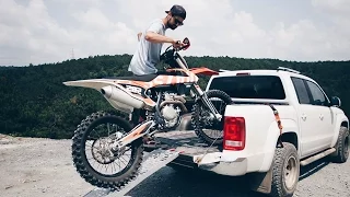 Loading / Unloading Dirt Bike - SOLO