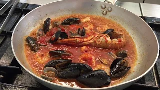 The real italian spaghetti with seafood