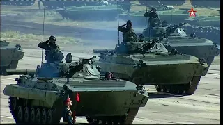 Восток 2018 военный парад