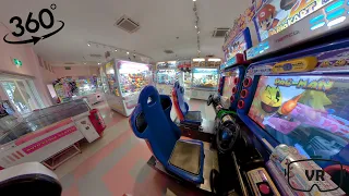 360° VR Picture+: Fun at the Arcade