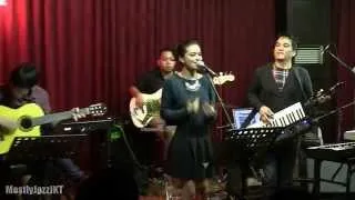 Indra Lesmana ft. Eva Celia - Terbunuh Sepi ~ Dan @ Mostly Jazz 31/01/14 [HD]