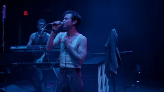 Perfume Genius - "Nothing At All" (Live at the Palace Theatre)