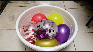 Pop Colorful Water Balloons - Popping Balloon (Slow Motion)