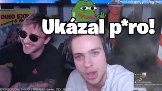 @Artixik ke mně přijel na návštěvu 😏😳