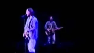 Pearl Jam- I am a Patriot Live