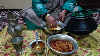 Alle Hachi Ti Maaz | Kashmiri Traditional Winter Recipe | Easy And Tasty