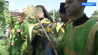В Элисте прошла литургия и крестный ход в честь прибытия мощей Сергия Радонежского