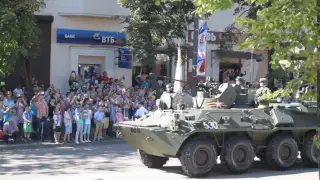 ПАРАД ВОЕННОЙ ТЕХНИКИ НА ДЕНЬ ГОРОДА ВЕЛИКИЕ ЛУКИ!