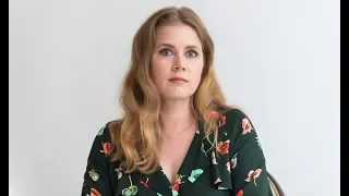 Amy Adams on “Sharp Objects”