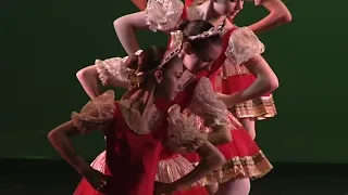 DANZA DI CARATTERE - Studio Danza Arabesque