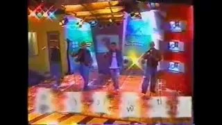 Westlife - When You're Looking Like That (Studio 7 TV Azteca 2001 no Bryan)