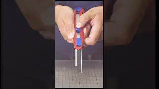 The KNIPEX CutiX® 90 10 165 BK in just 17 seconds...