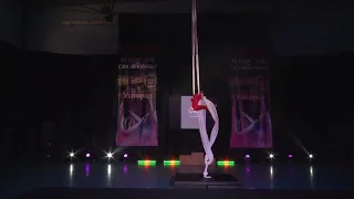 052  Анна Величко  Повітряні Полотна   Aerial Silks Juveniles 10 13 years Professionals