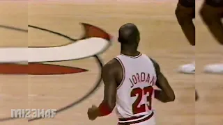 Michael Jordan Has Inhuman Explosiveness (1989.12.29)