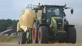 Claas Axion 950 Baling Hard in The Dry Field w/ Krone Big Pack 1290 | Danish Agriculture 2018