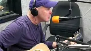 Rob Fahey wakes up Drew with acoustic Raised On The Radio in WNST Studios