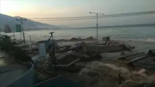 Palu: Dramatic footage of Tsunami