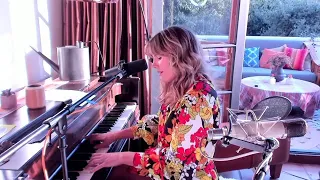 Grace Potter – "Big White Gate” Monday Night Twilight Hour (5.11.20)