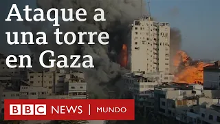 El momento en que una torre de Gaza es derrumbada en un ataque aéreo israelí | BBC Mundo