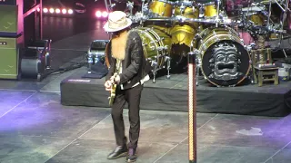 ZZ Top - My Head's In Mississippi 4/6/2019 Helsinki (Hartwall Arena)