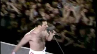 Queen - We Are The Champions (HQ) (Live At Wembley 86)