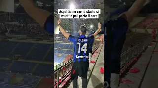 I fumogeni metteteli nel c… #fcinter #championsleague #football #soccer #tifosi #sansiro