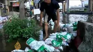 Thai Floods dent confidence in government