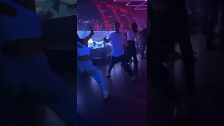 ЭТИ ДВОЕ РАЗРЫВАЮТ КЛУБЫ 🔥#танцы #клуб #шаффлтанец #shuffledance