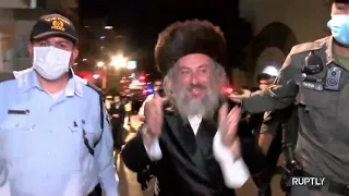 Clashes Erupt as Police Arrest Ultra-Orthodox Jews who Defied Coronavirus Rules