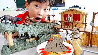 Yejun Plays with Real Volcano | Toy Farm with Crocodile