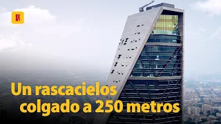 EL RASCACIELOS COLGANTE | Torre Reforma es el gigante de concreto más innovador del mundo