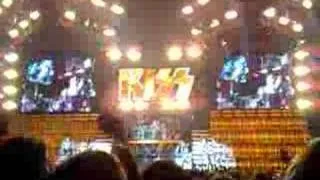 Kiss in Prague 6.6.2008 - I Was Made For Loving You