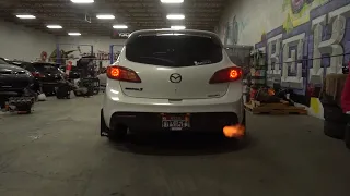 Raw Mazdaspeed 3 launch control shoots a fireball!