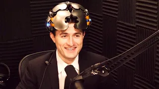 Lex Fridman wears the Kernel Flow brain-computer interface