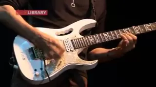 Steve Vai performing The Trooper (Iron Maiden)