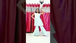 Meri jaan | Dance cover| Semi classical | Gangubai | # shorts # Diyara Choreography