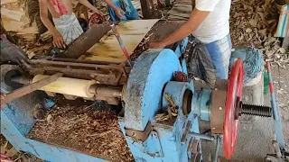 Wood Peeling machine For Plywood and Tea Leaf Box.Directly at Mango Garden.