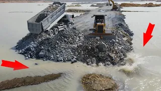 Interesting! Techniques Experience Build Road In Deep Pit by Operator Bulldozer Push Stone in Water