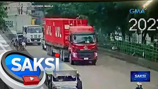 Truck driver, patay matapos sagasaan at kaladkarin ng 10-wheeler na nakagitgitan niya | Saksi
