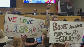 'Libraries are important' | Protesters cause disruptions at Houston ISD board meeting