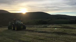 Silaging with the john deere 6150R